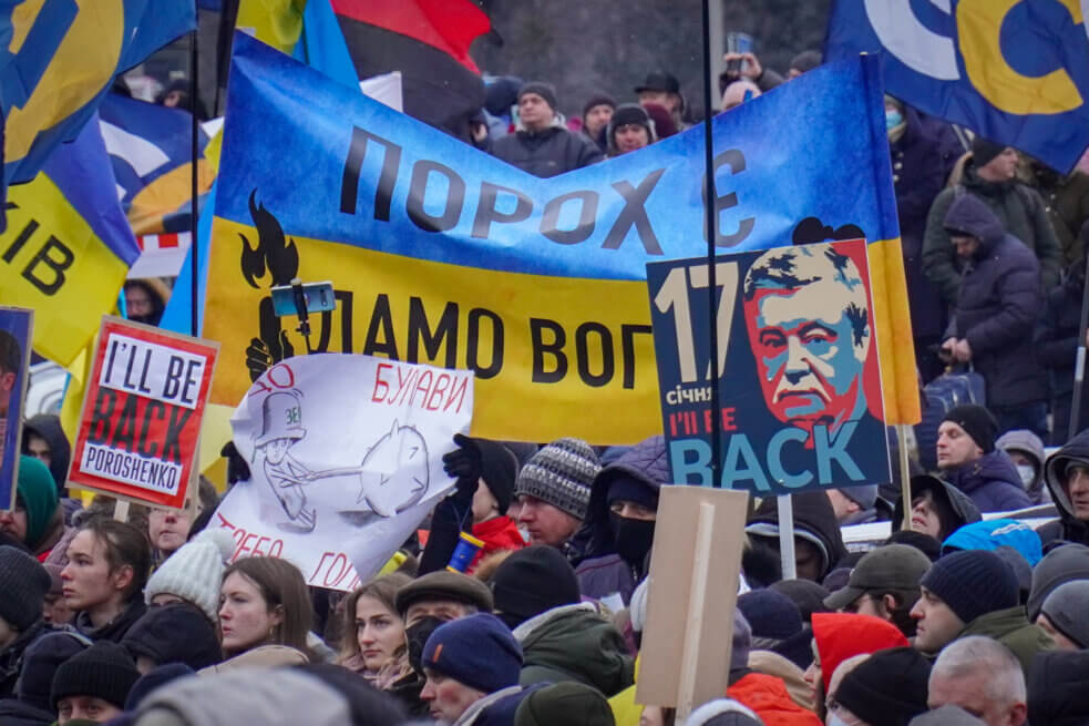Дело Петра Порошенко о госизмене. Возвращение домой и мера пресечения