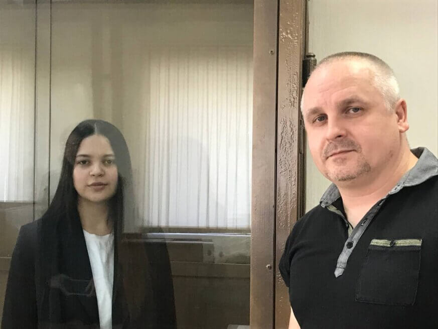 Ление Умерова и адвокат Дмитрий Динзе. Фото: Дарья Корнилова, «За права человека»