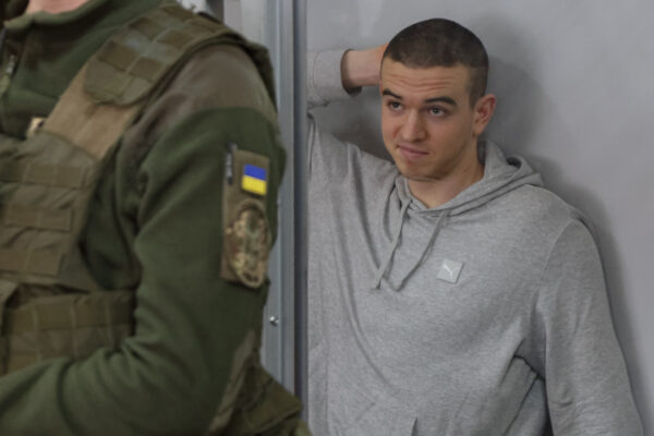 «Запитав, чи собака не кусається». У справі про вбивство Ірини Фаріон допитали таємного свідка, який каже, що зустрів ймовірного вбивцю без маскування